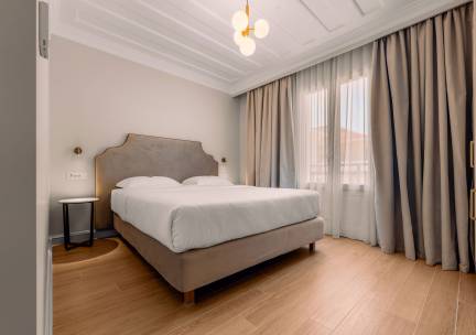Royal Nidri Suites