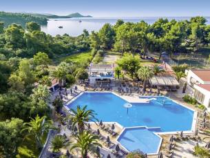 8 daagse vliegvakantie naar Poseidon Sea Resort in neo marmara, griekenland