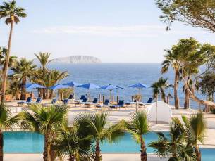 Cala Martina by LLUM