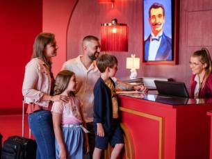 Geniet van Magie en LUXE ✨ in 4*-familiehotel met ZWEMBAD nabij Disneyland&reg; Paris incl. ontbijt!