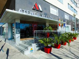Aparthotel Atenea Vall&egrave;s