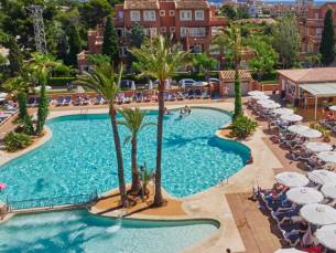 Aparthotel Ciudad Laurel