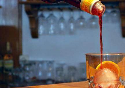 Proteas Hotel & Suites