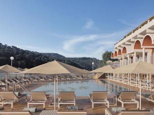 8 daagse vliegvakantie naar Curio Collection by Hilton Cala San Miguel Hotel Ibiza in puerto de san miguel, spanje