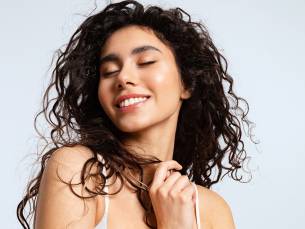 Gezichtsbehandeling naar keuze (60 min)