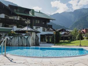 Hotel Neuhaus Zillertal Resort