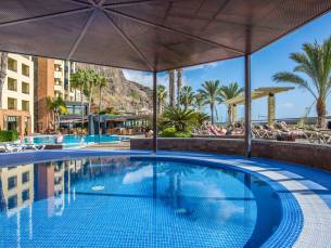 Calheta Beach by Savoy