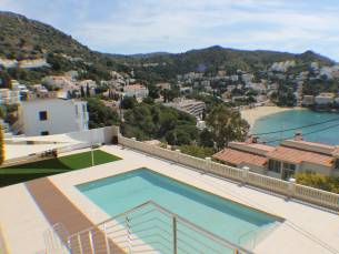 Apartment- Rodas I