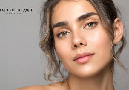 Wimper- of wenkbrauwbehandeling naar keuze