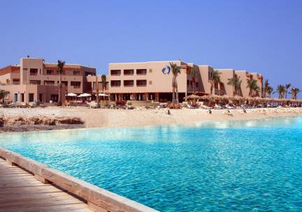 The Breakers Diving & Surfing Lodge