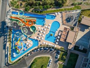 Amada Colossos Resort