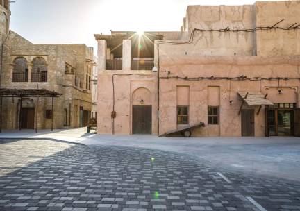 Al Seef Heritage Hotel Dubai, Curio Collection by Hilton