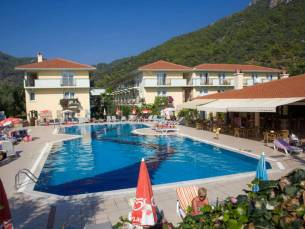 Mavruka Hotel