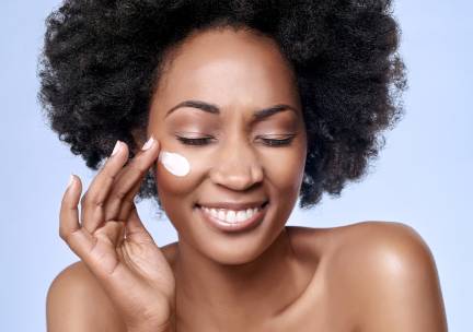 Gezichtsbehandeling naar keuze