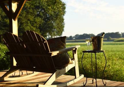MEGA (FAMILIE) DEAL! ⚡ Geniet met het hele gezin in een Cottage op een luxueus landgoed in Twente bij de Duitse grens incl. ontbijt en wellness