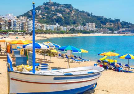 Relax onder de Spaanse zon aan de Costa Brava incl. 4*-hotel, ontbijt en diner