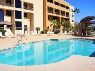 Island Inn