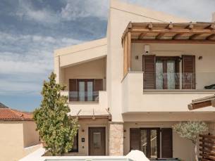 Manili Boutique Suites & Villas