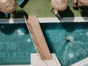 Enorme Infinity Beach