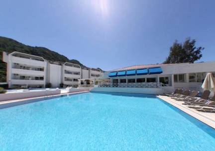 Club Munamar Beach Resort