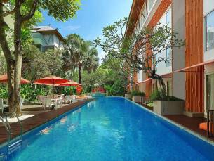 Harris en Residences Sunset Road