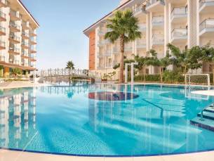 Ramada Hotel & Suites by Wyndham Kusadasi