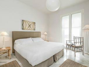 Suites Sevilla Plaza