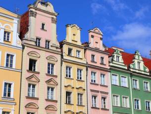 Ontdek de historische binnenstad van Warschau vanuit een hotel in het centrum incl. vlucht!