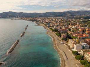 Geniet van een vakantie aan de Italiaanse Rivièra in Ligurië incl. ontbijt en 3-gangendiner