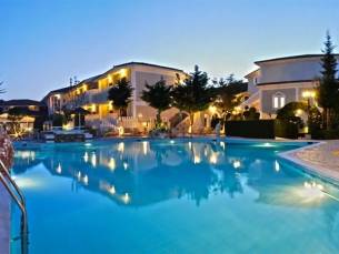 Louros Beach Hotel & Spa