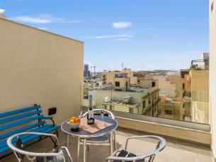 Sunny penthouse modern 2 bdr - Sliema