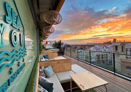Stedentrip Valencia incl. verblijf in 4*-hotel met SKYBAR + uitzicht op de zee!