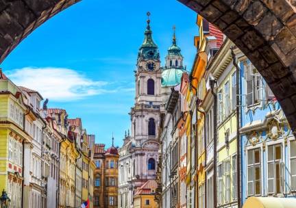 Verblijf in het hart van het historische centrum van Praag in een hotel incl. vlucht en ontbijt