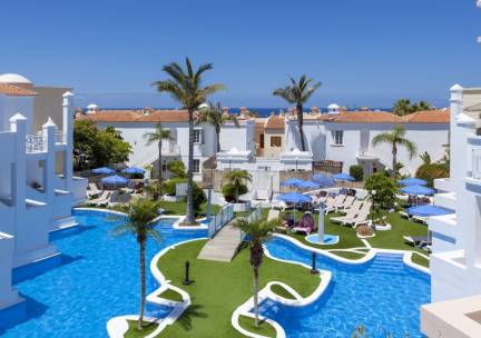 All-inclusive genieten in een appartement in authentieke Canarische stijl nabij het strand en in bruisende Costa Adeje!