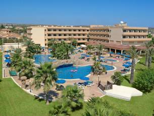 Nissiana Hotel