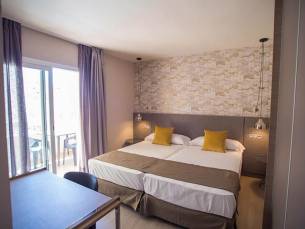 Ona Marbella Inn
