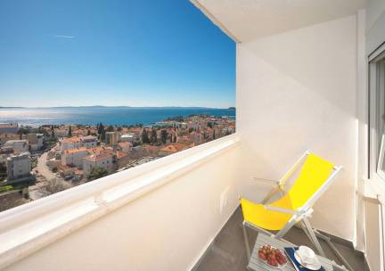 Studio Apartments 4 You Split