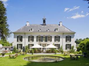 ZOMERSPECIAL! ☀️ LUXE 4*-landgoedhotel met prachtig terras in Vaals, Zuid-Limburg incl. ontbijt, zomerse cocktail, RITUALS zomerpakket & GRATIS parkeren!