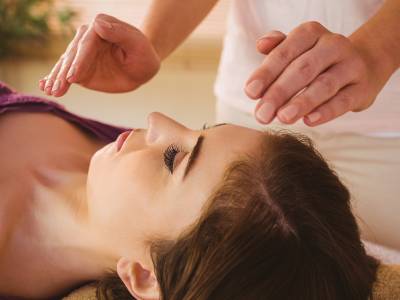 Reikibehandeling (60 min) + intake bij Level Yoga Therapy