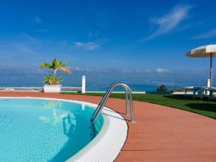 Residence New Paradise