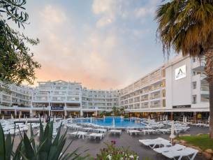 Aqua Hotel Aquamarina & Spa