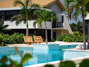 8 daagse vliegvakantie naar Blue Bay Curacao Golf en Beach Resort in willemstad, curacao