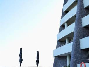 Madeira Regency Cliff