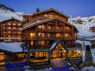Chalet Val 2400