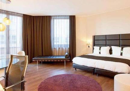 Hotel Holiday Inn Genoa City