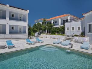 Defkalion Hotel