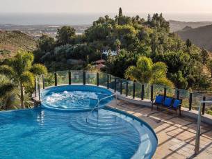 Casa Leon Royal Retreat