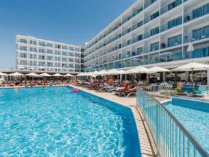 Alua Leo Hotel