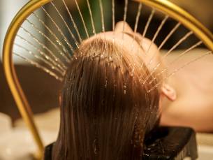 Japanese head spa naar keuze (60 of 90 min)