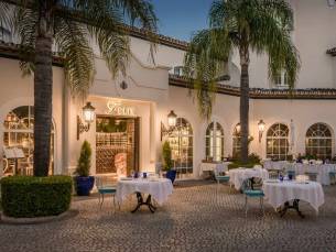 Las Dunas Hotel